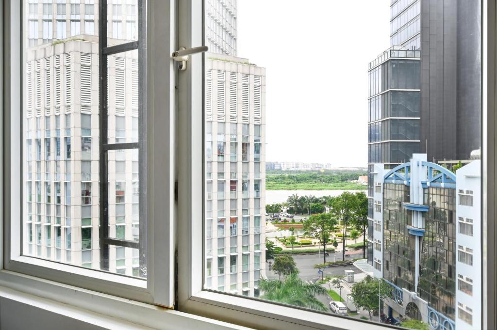 Pearl Central Hotel- Near Nguyen Hue street – Ho Chi Minh City